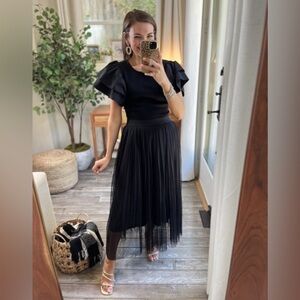 🆕🖤Mesh Pleated Skirt